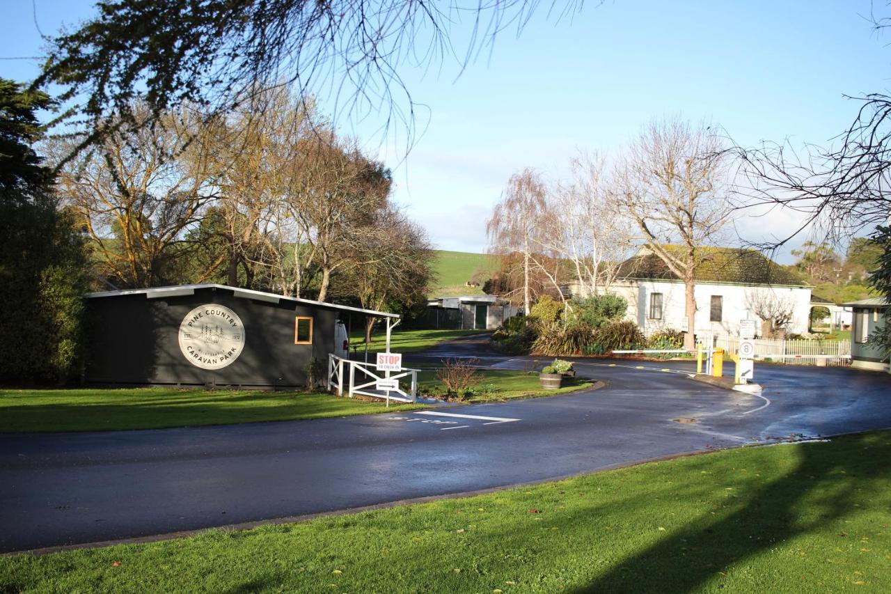 Pine Country Caravan Park Mount Gambier Extérieur photo