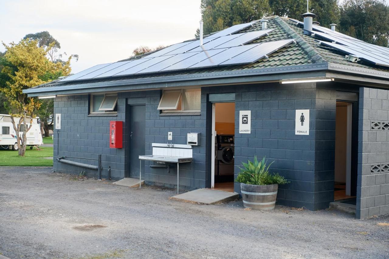 Pine Country Caravan Park Mount Gambier Extérieur photo